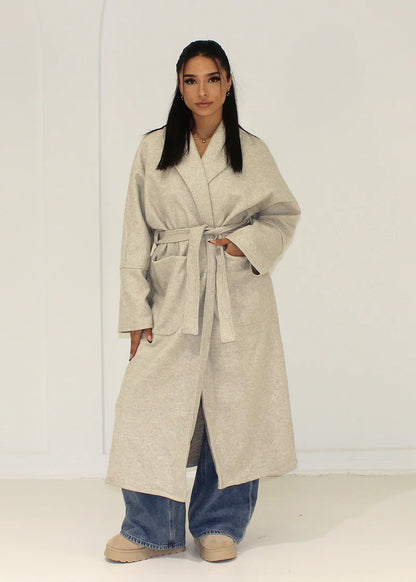 Lara - Chaqueta suave con cinturón
